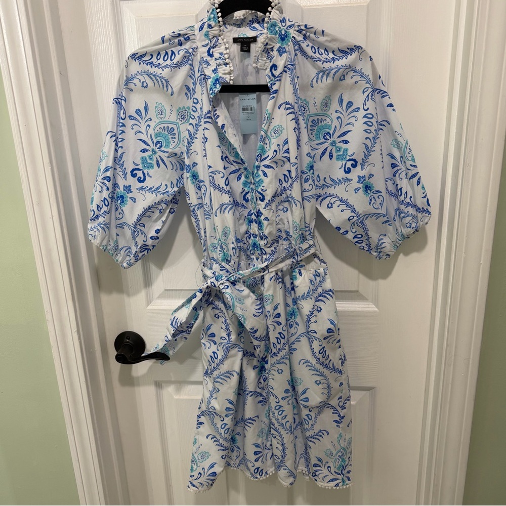 Ann Taylor White Puff Sleeve Dress with Blue and Aqua Paisley Print 0P NWT